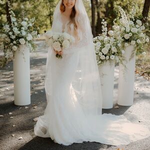 Joelle Olivia Wedding Dress | Lace Wedding Dress | Wedding Dress
